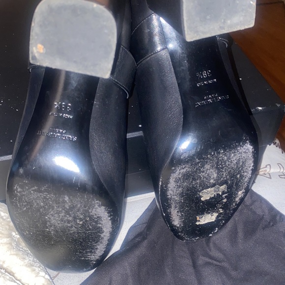 All black with sliver YS SMALL LOGO on each side of boot - Picture 4 of 5